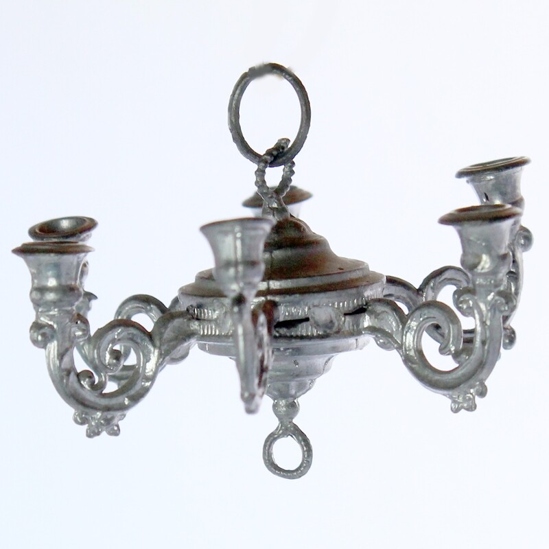 Soft Metal Holder for 6  Candles