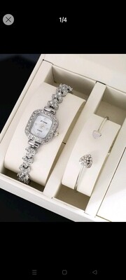6 pcs/set Women&#39;s quartz watch with necklace, ring earrings and bracelet.