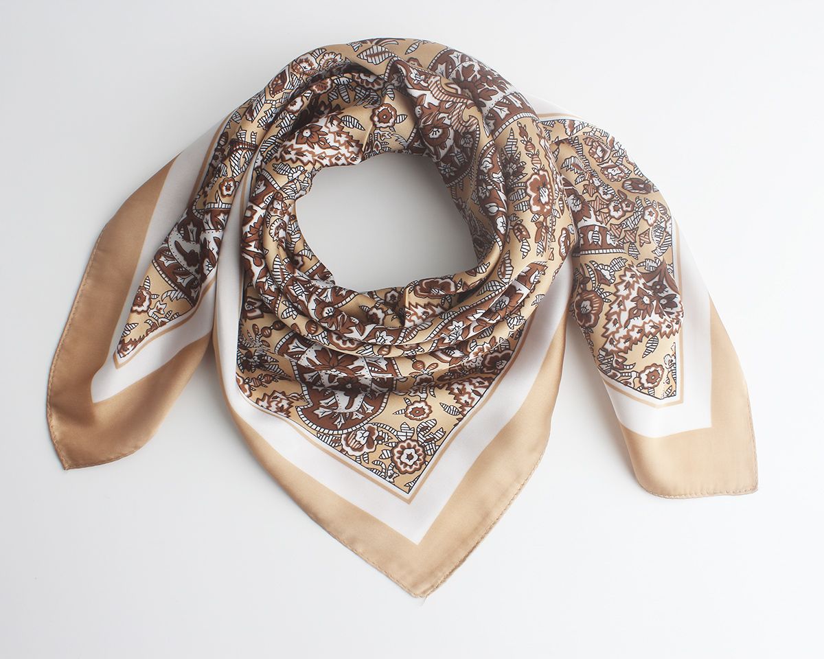 Bandaana &quot;Ania Paisley&quot;