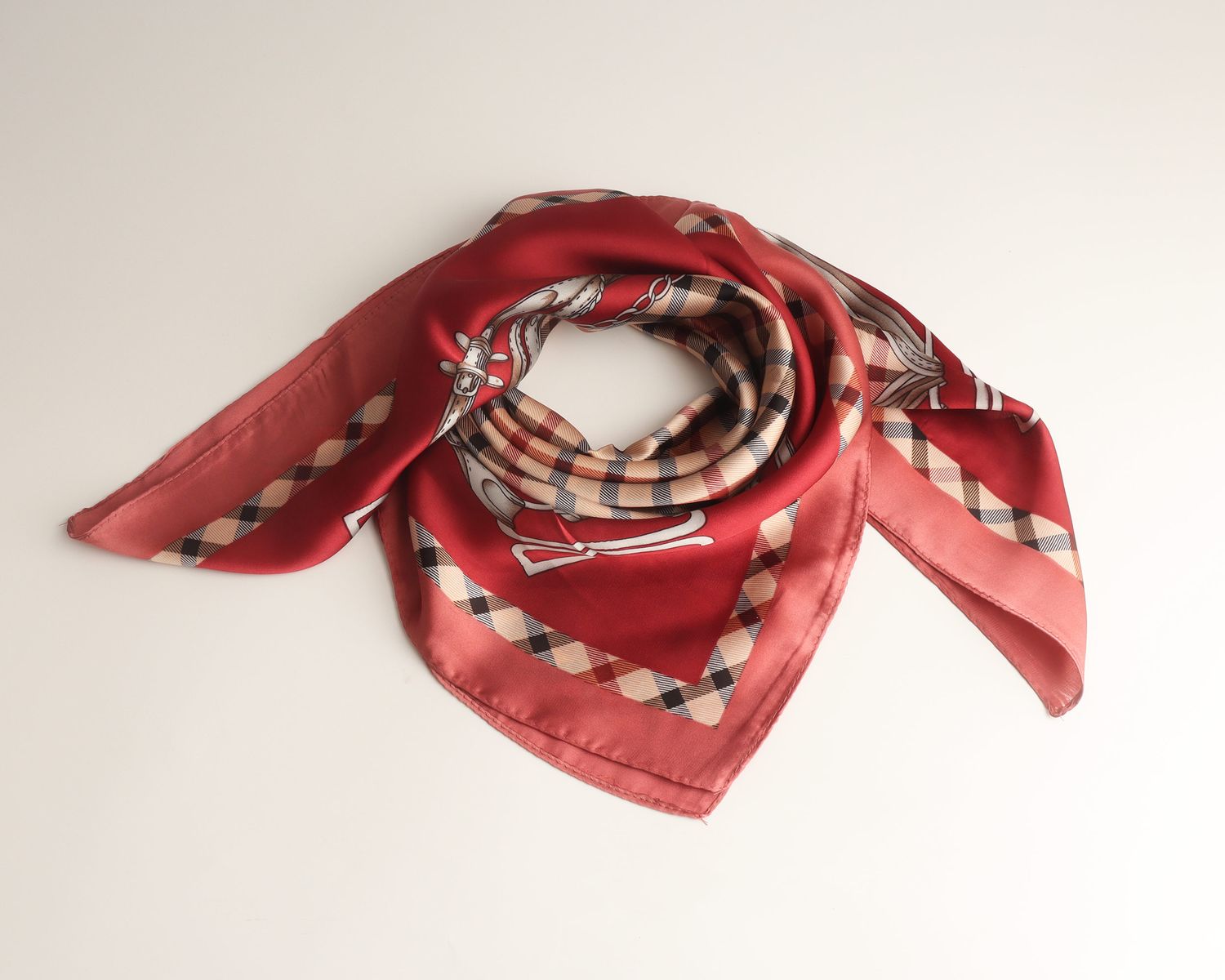 Bandana &quot;B&quot;