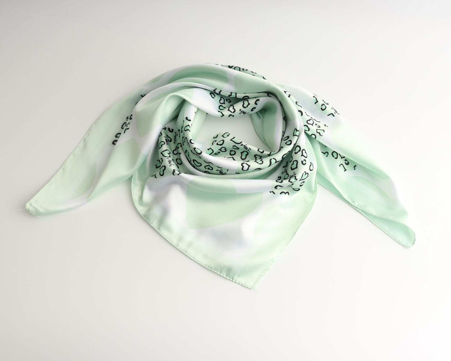 Bandana "Hartjes panter"