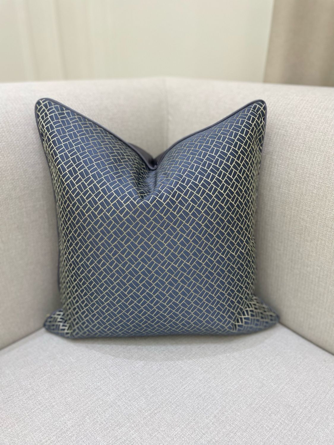 Jacquard Cushion cover