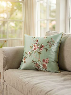 Knitted polyester modern cushion cover غطاء وسادة مطرز  مع سحاب مخفي