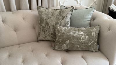 Cushion cover size 45 cm * 45 cm