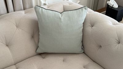 Cushion cover size 45 cm * 45 cm