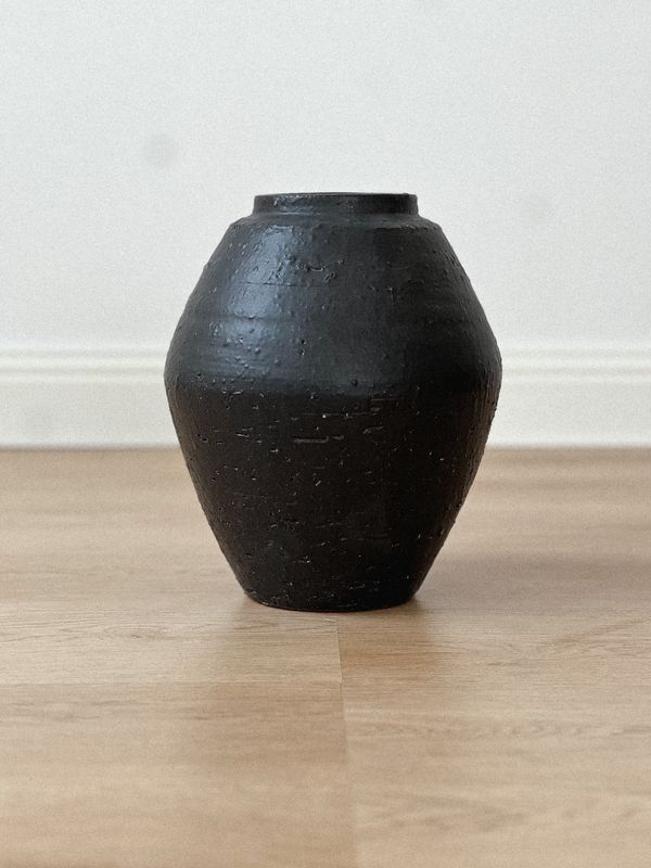 black ceramic vase