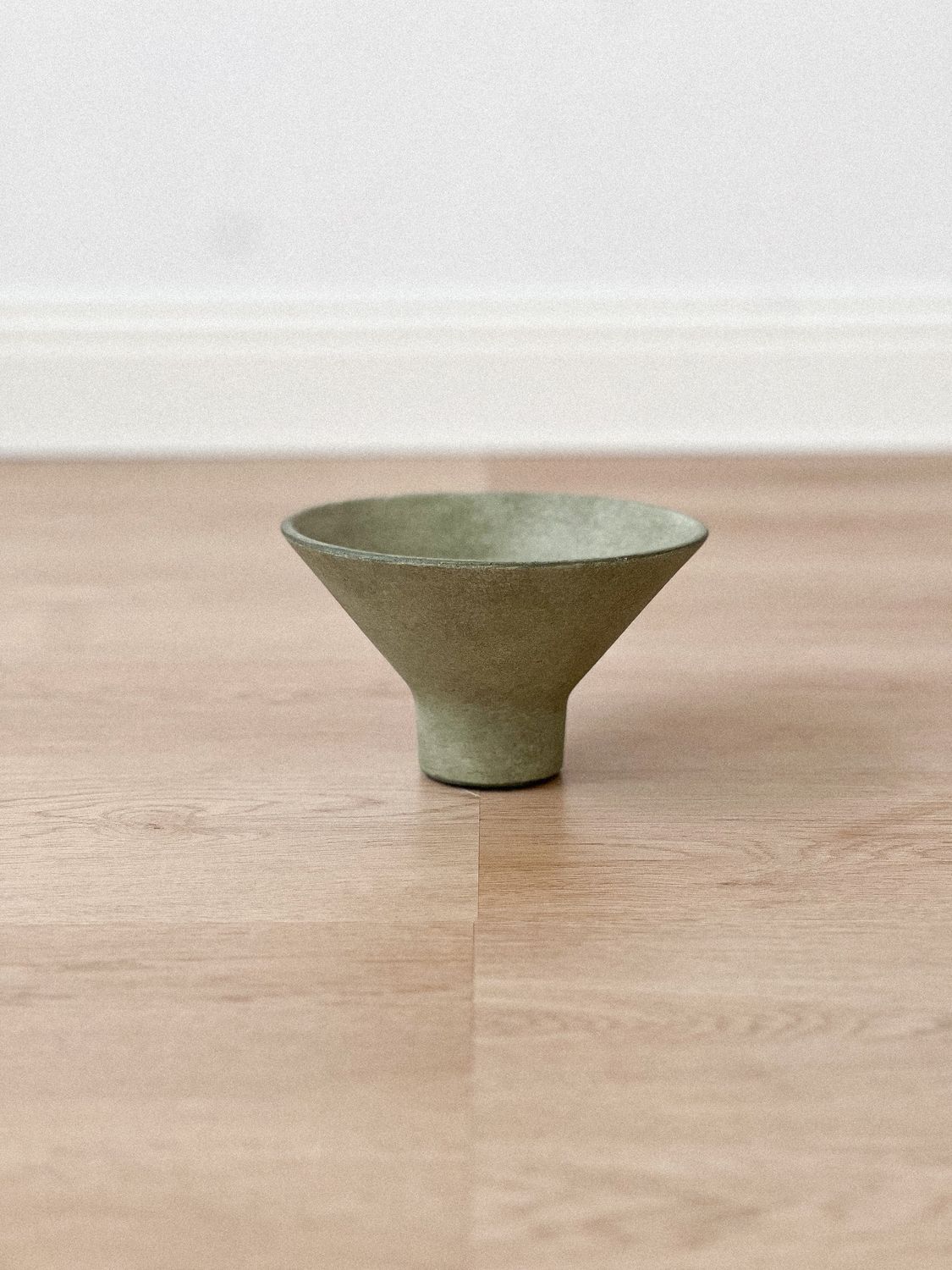 green small decorative bowl