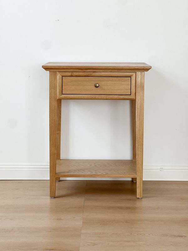 solid oak wood side table with drawer
