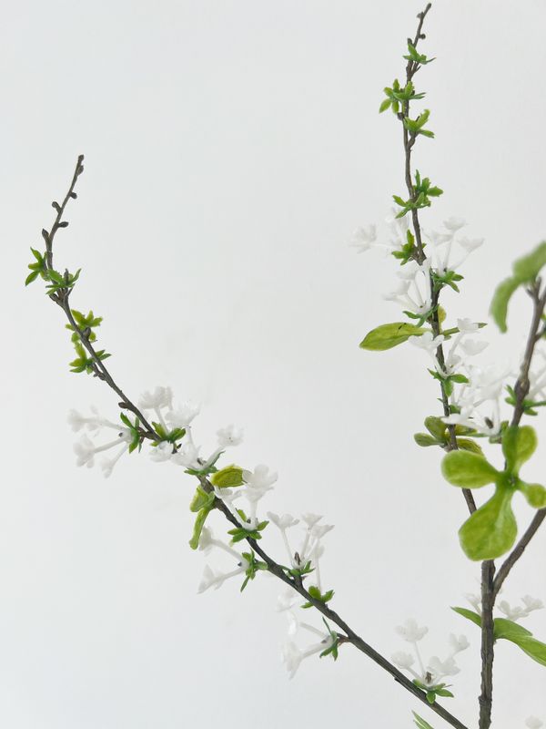 artifcial flower