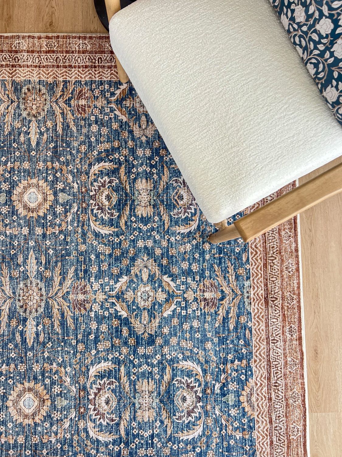 Rug