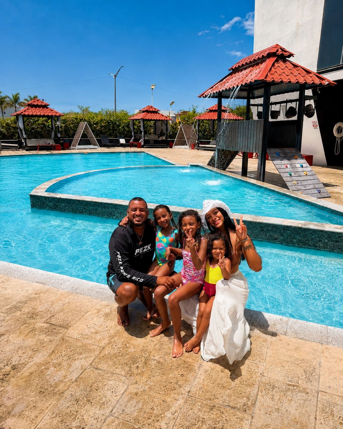 POOL DAY EN FAMILIA POR SOLO $99.99