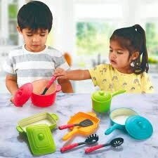 Batterie de cuisine moderne (13 pièces)