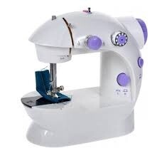 Studio de Mode / Machine à coudre