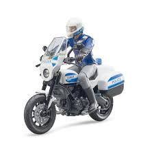 Moto de police et policier