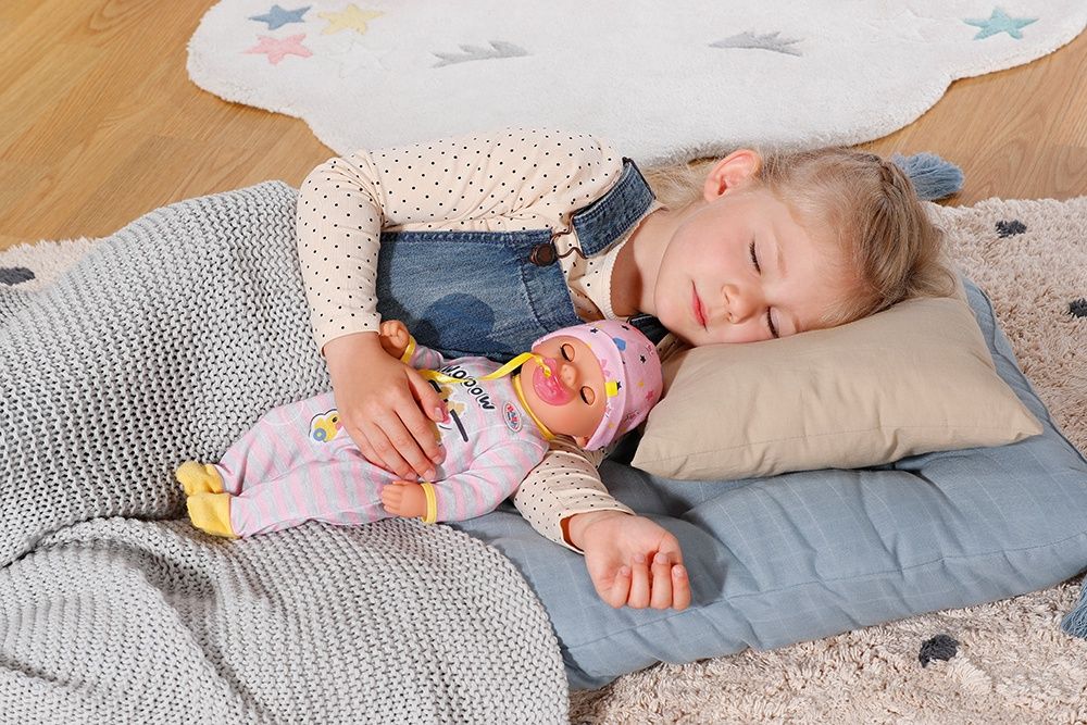 Baby Born / Petite fille (36 cm)