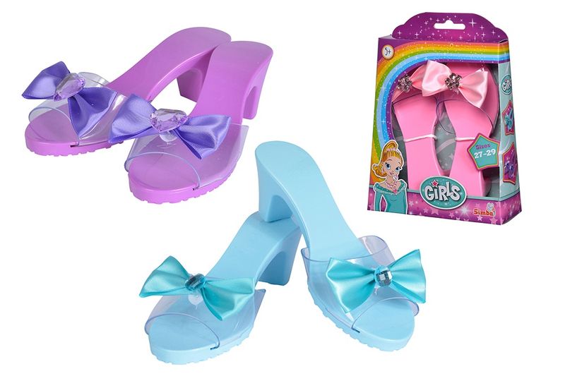 Souliers avec boucle