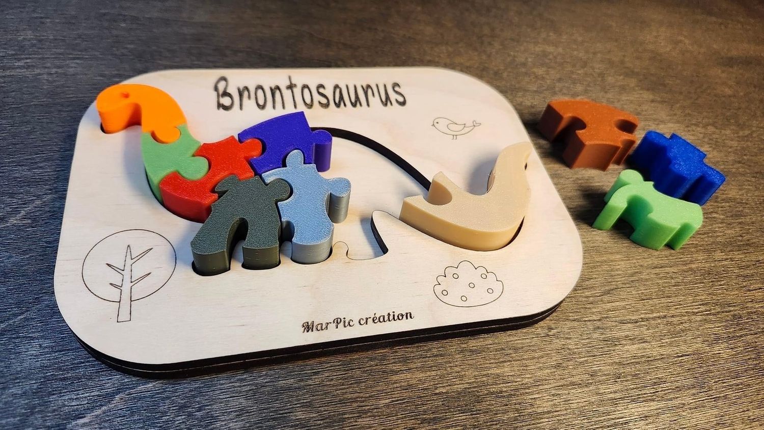 C.T. - Dinosaure Brontosaurus