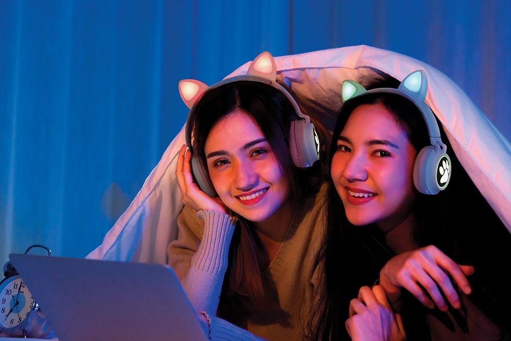 Casque sans fil rechargeable lumineux - Oreilles de chat