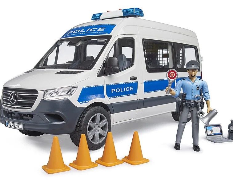 MB Sprinter Police avec policier
