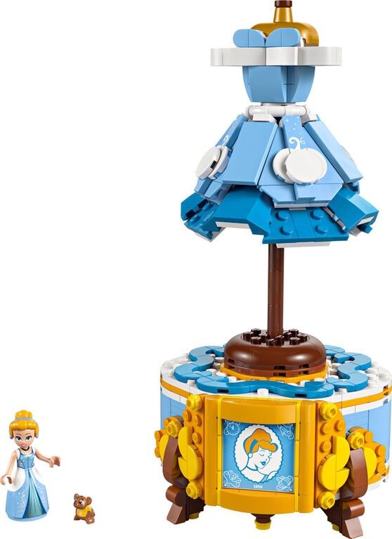 43266 / La robe de Cendrillon