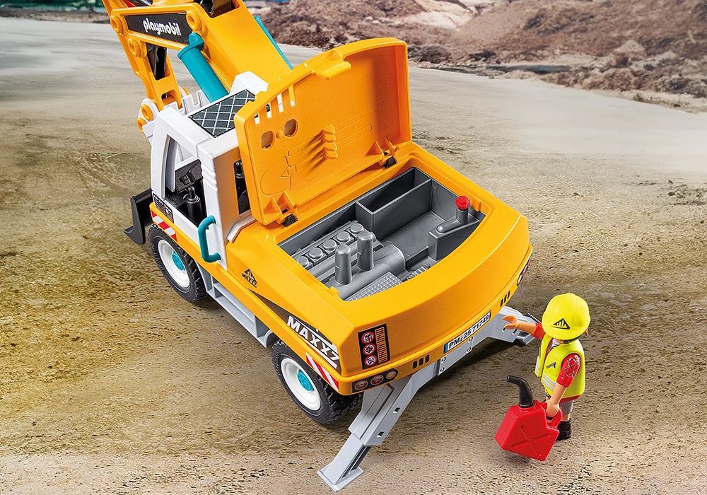 71749 / Pelleteuse mécanique avec ouvrier et accessoires