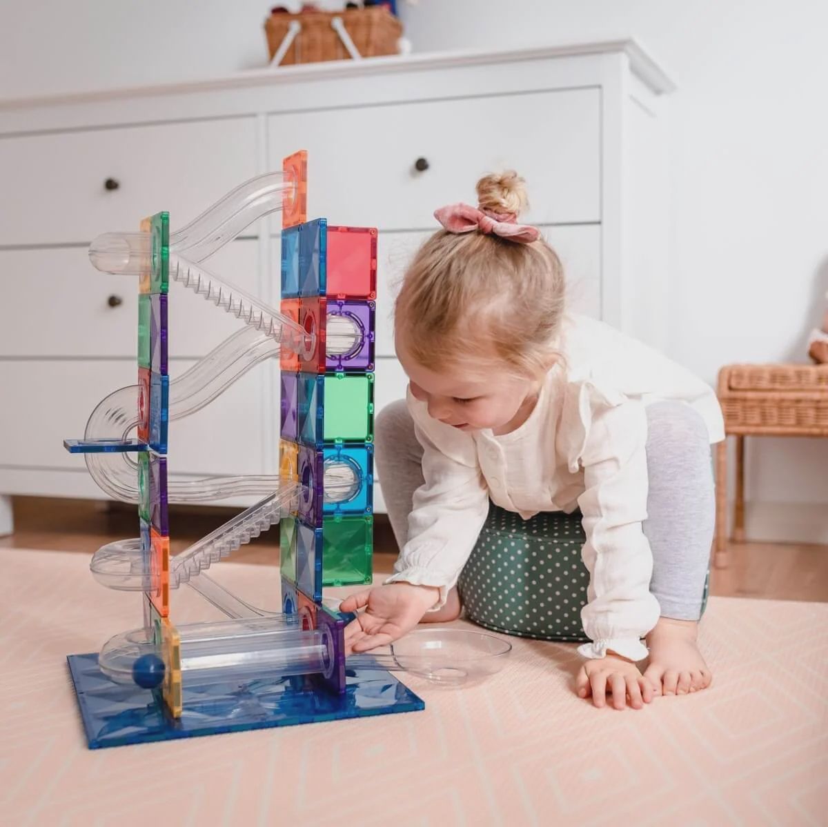 Ensemble parcours de balle et tuiles magnétiques Rainbow (92 pcs)