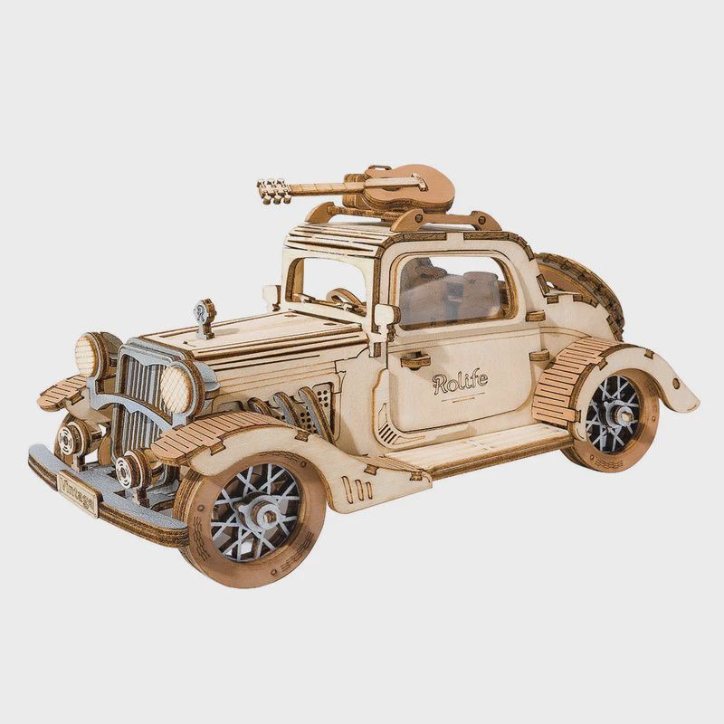 Auto vintage en bois à construire