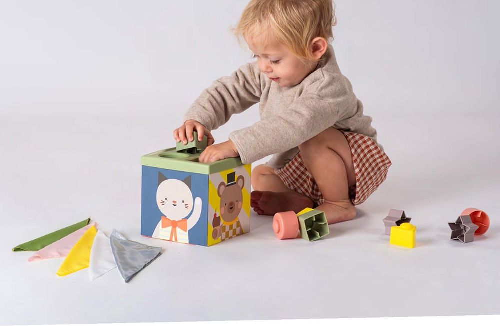 Cube jeu et découvertes