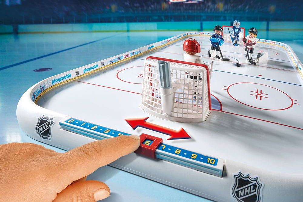 71981 / NHL Aréna de hockey avec arbitre