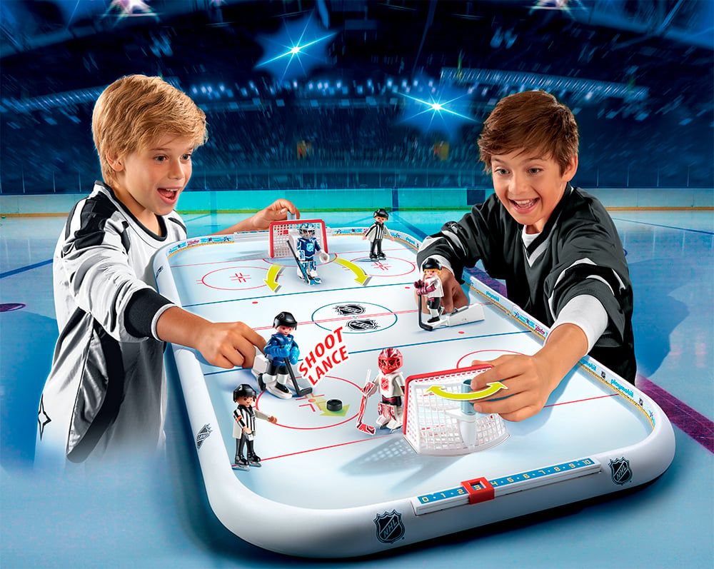 71981 / NHL Aréna de hockey avec arbitre