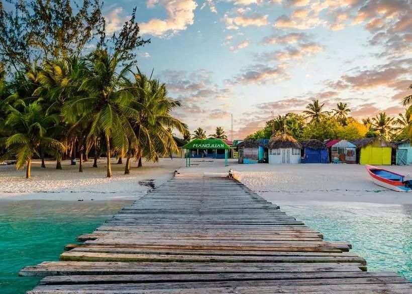 C.T. - Beautiful Islands / Paradis des Caraibes (1000 mcx)