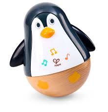 Famille de pingouin qui vacille