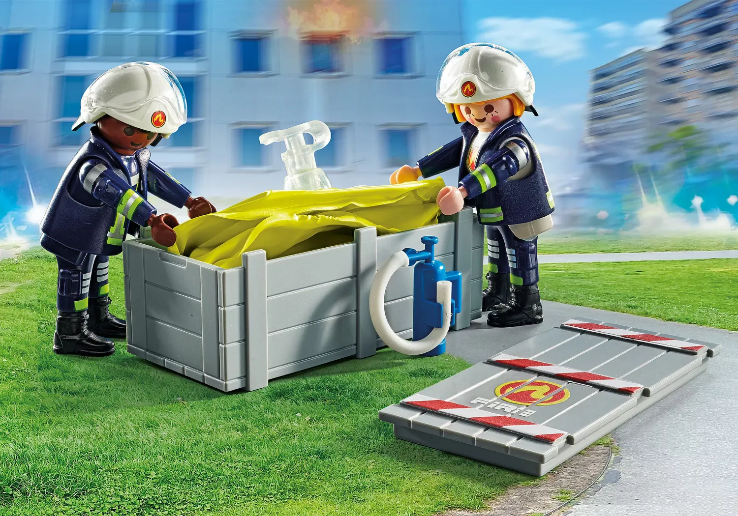 71465 / Pompiers avec coussin de sauvetage