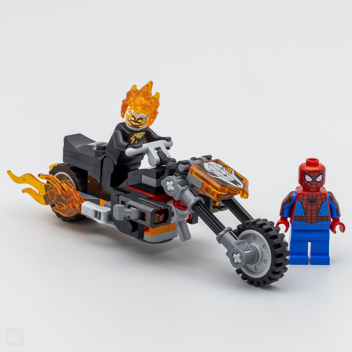 76335 / Spider-Man contre Ghost Rider à moto