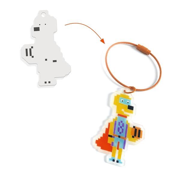 DIY / Porte-clés en plastique magique / Héros Pixel Art