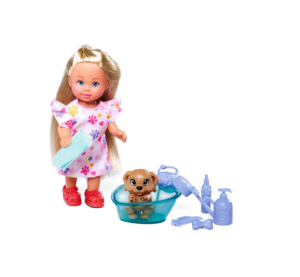 Evi Love / Bain du chien