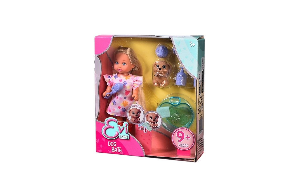 Evi Love / Bain du chien