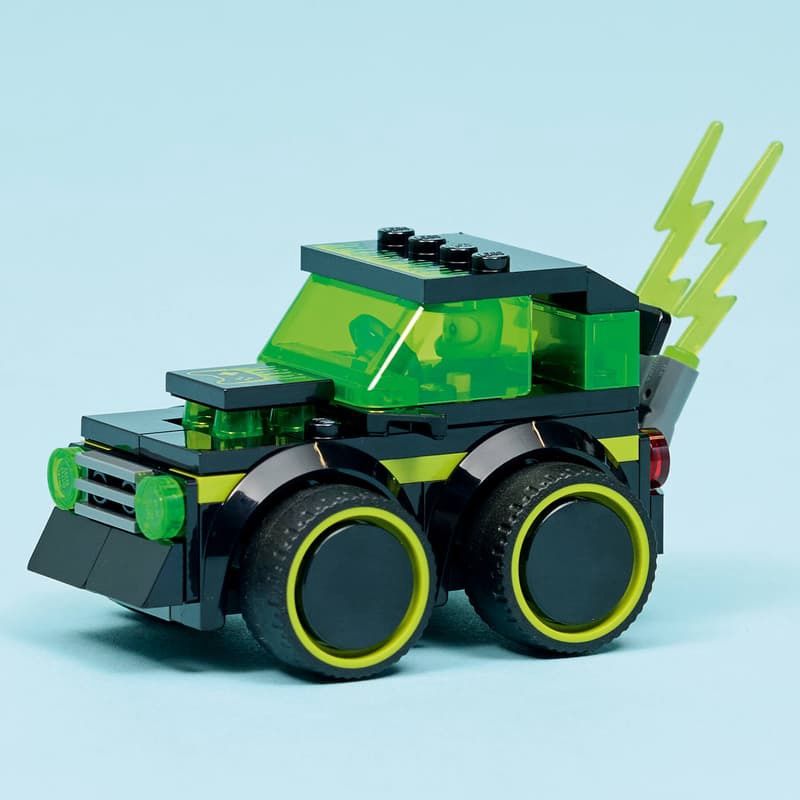 60484 / Véhicules – La voiture de course de jeux vidéo
