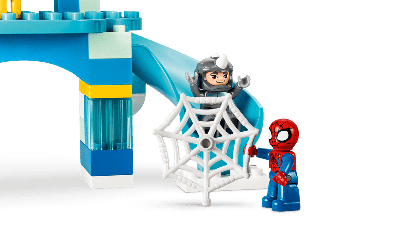10464 / Le quartier général de l’équipe de Spidey