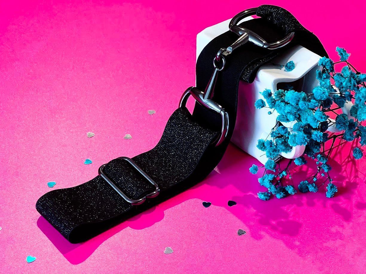 Snaffle Belt Juno - Metallic Black Snaffle Belt Juno - Metallic Black