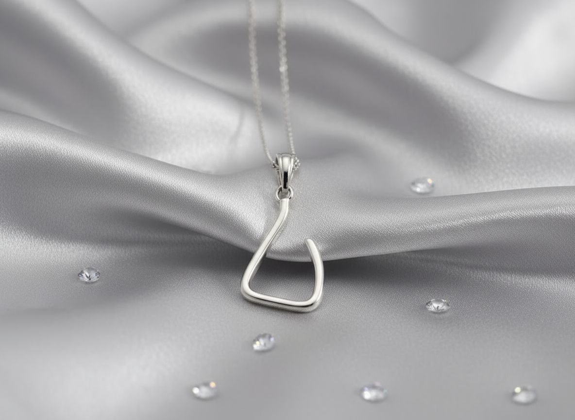 Regal Free Jump Sterling Silver Pendant Set