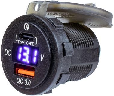 USB 3.0 &amp; USB-C Power Socket With Voltmeter