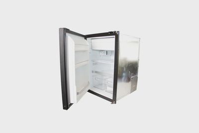 Refrigerator with Freezer Compartment 4.3 cu. ft. (R4500-DC )