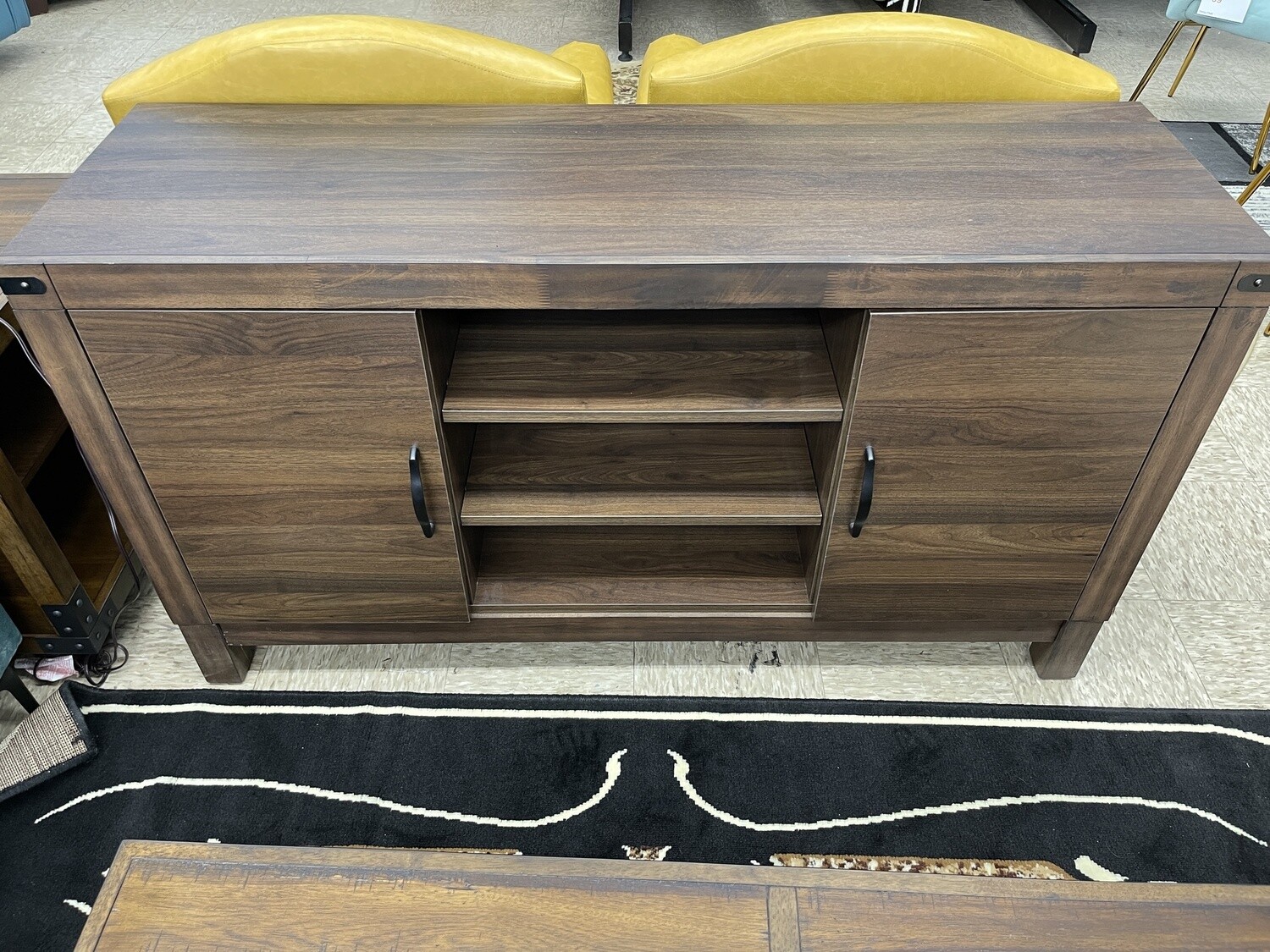 GHF 28-55&quot; TV Console
