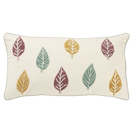 T20528 14x26 Cream Leaf Pillow