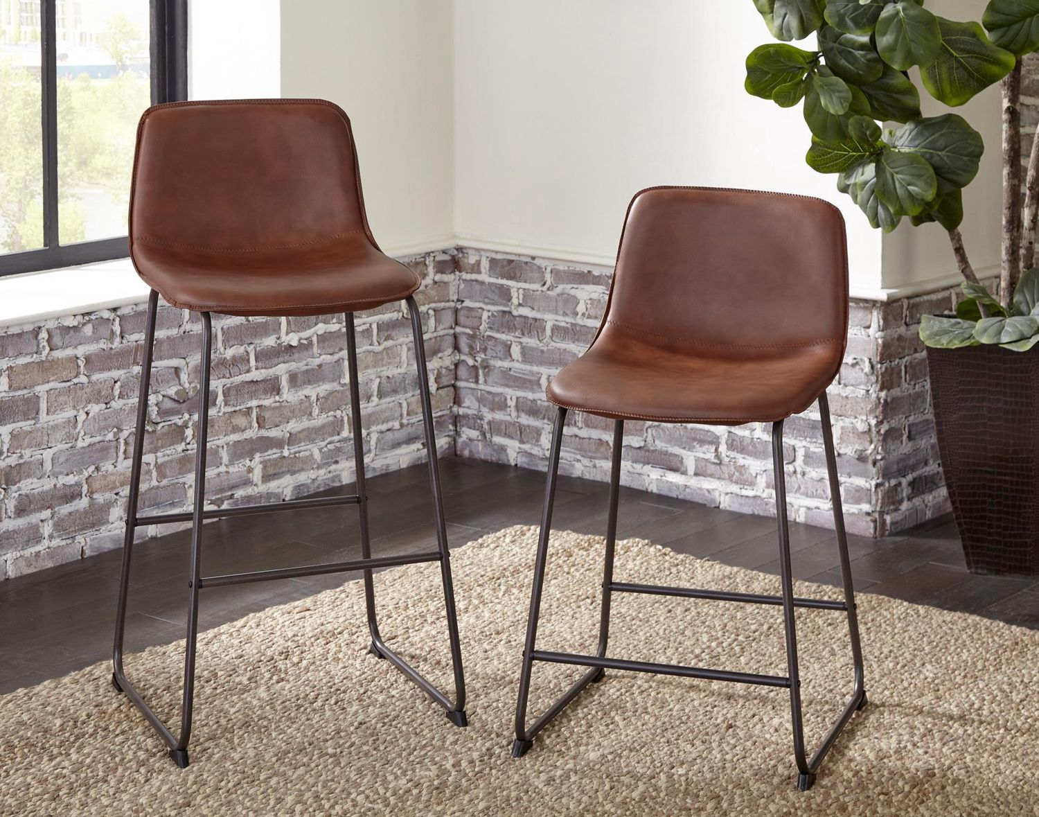 Brown Leather Bar Stools, Size: 24