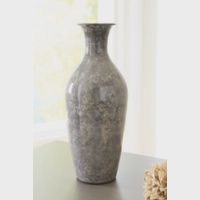 Brockwich Vase, Size: Medium