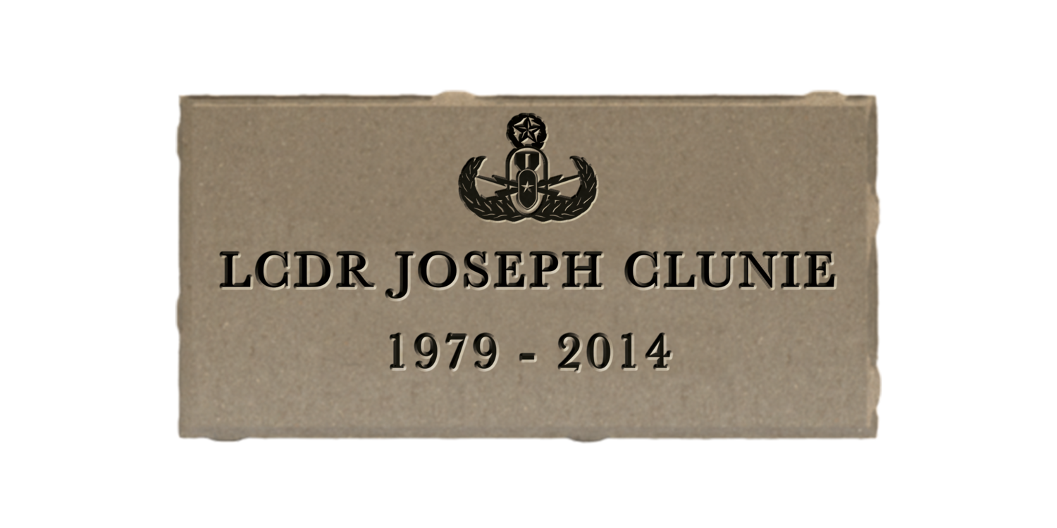 4&quot; x 8&quot; Commemorative Paver (With EOD/ND Badge)