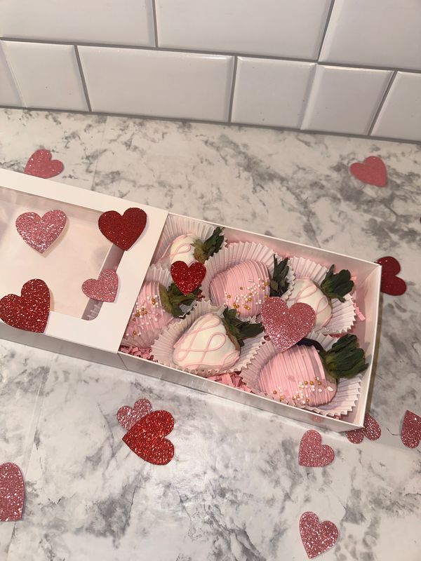 Valentine’s Chocolate Covered Strawberries