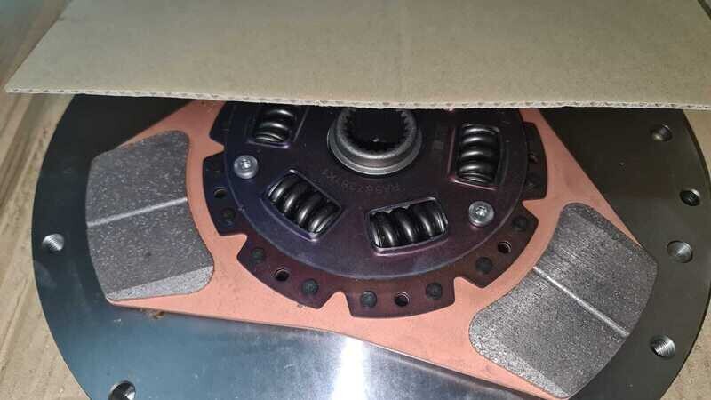 Neue Mitsubishi Evo 7-9 Sinter Kupplungsscheibe RA567361K1